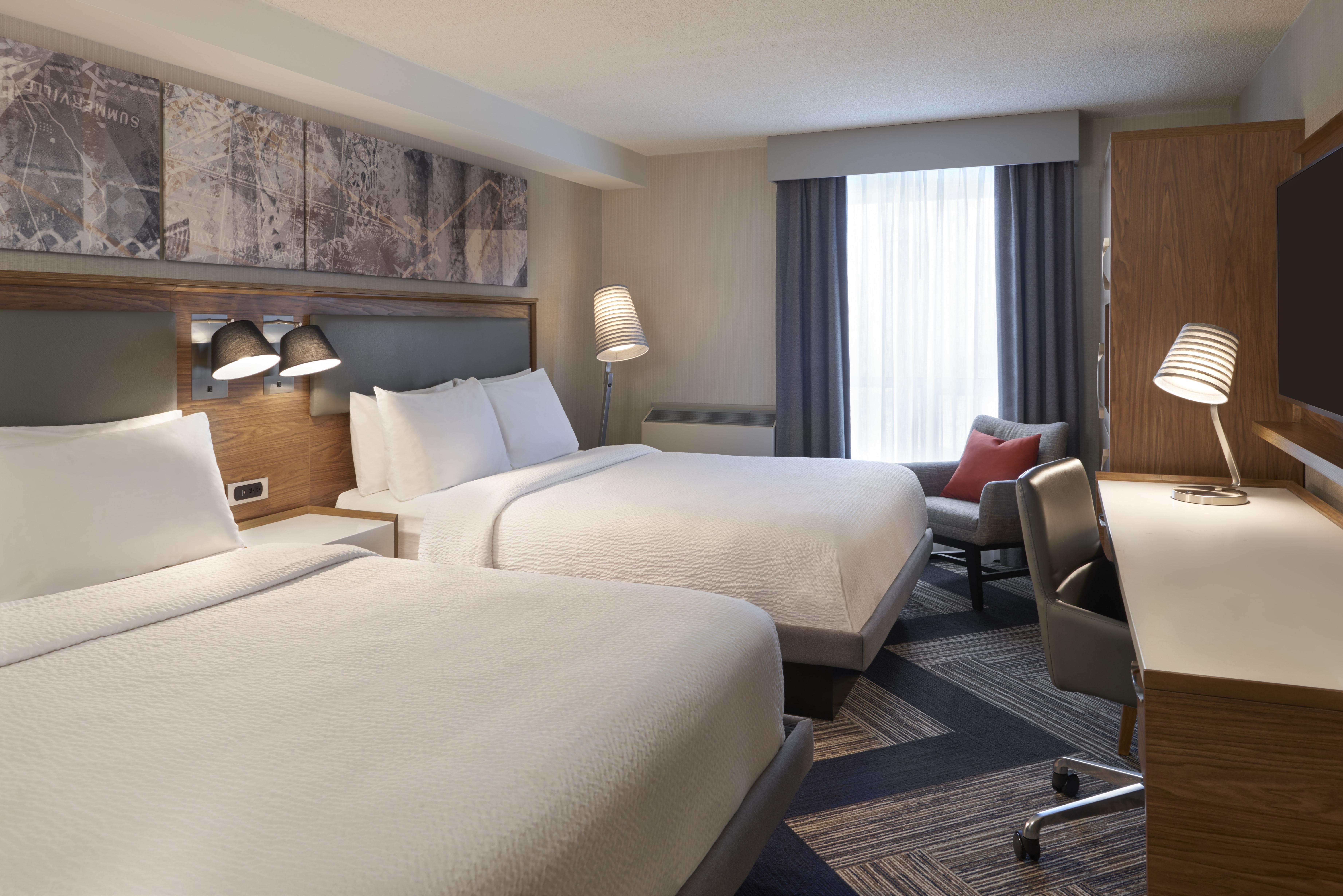 Four Points By Sheraton Toronto Airport East Extérieur photo