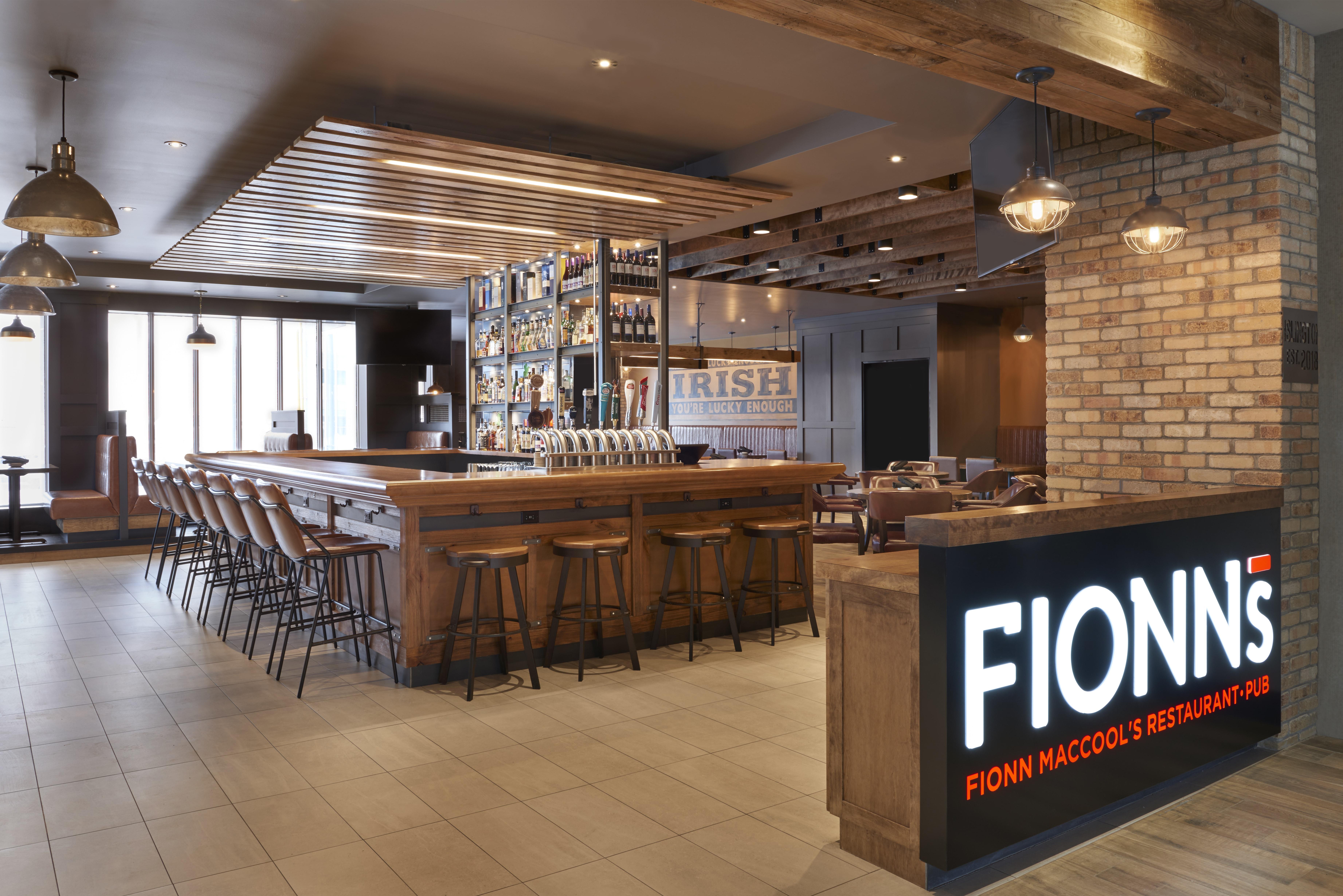 Four Points By Sheraton Toronto Airport East Extérieur photo