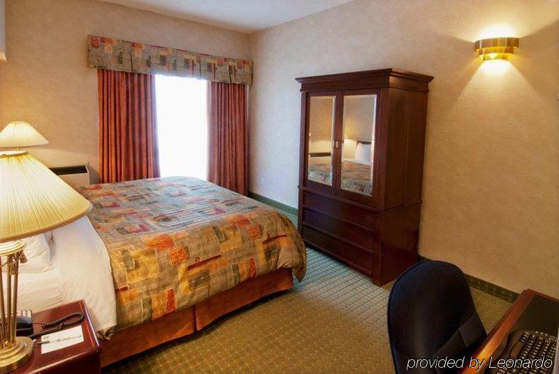 Four Points By Sheraton Toronto Airport East Chambre photo