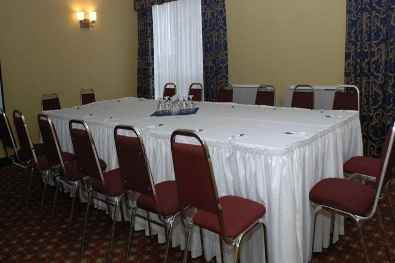 Four Points By Sheraton Toronto Airport East Extérieur photo