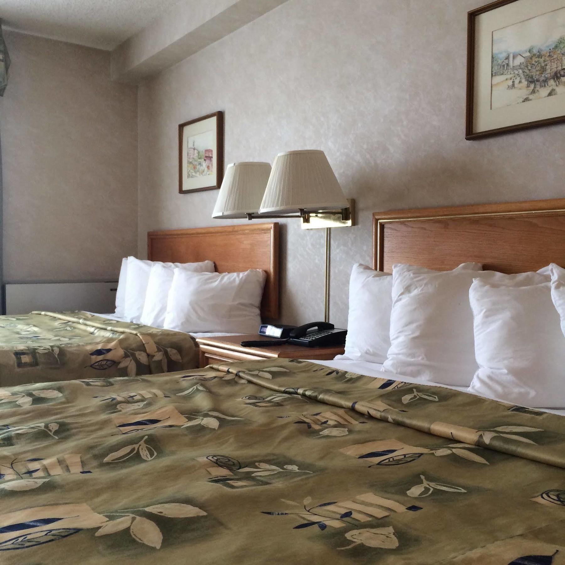 Four Points By Sheraton Toronto Airport East Extérieur photo