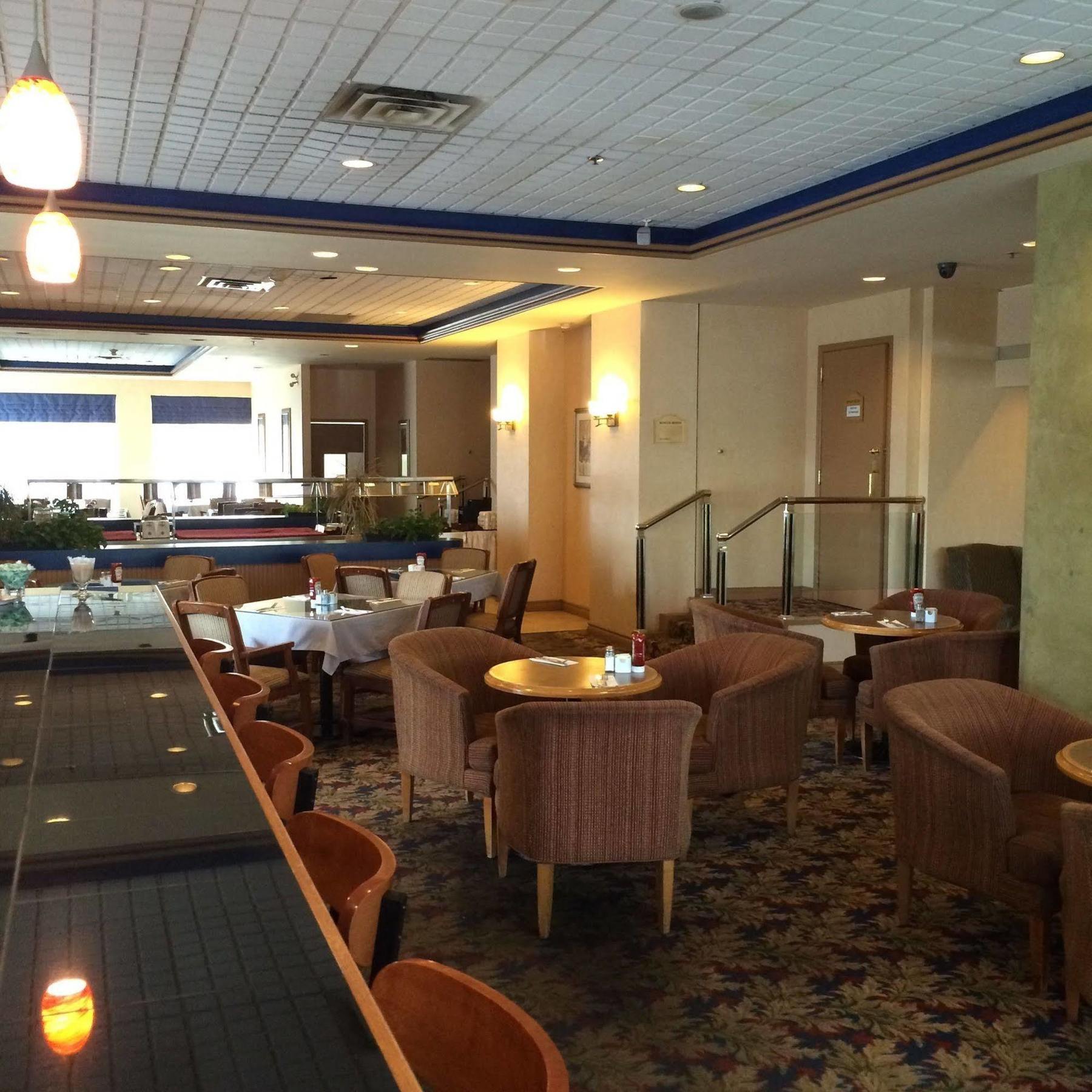 Four Points By Sheraton Toronto Airport East Extérieur photo