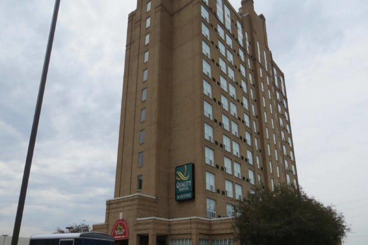Four Points By Sheraton Toronto Airport East Extérieur photo