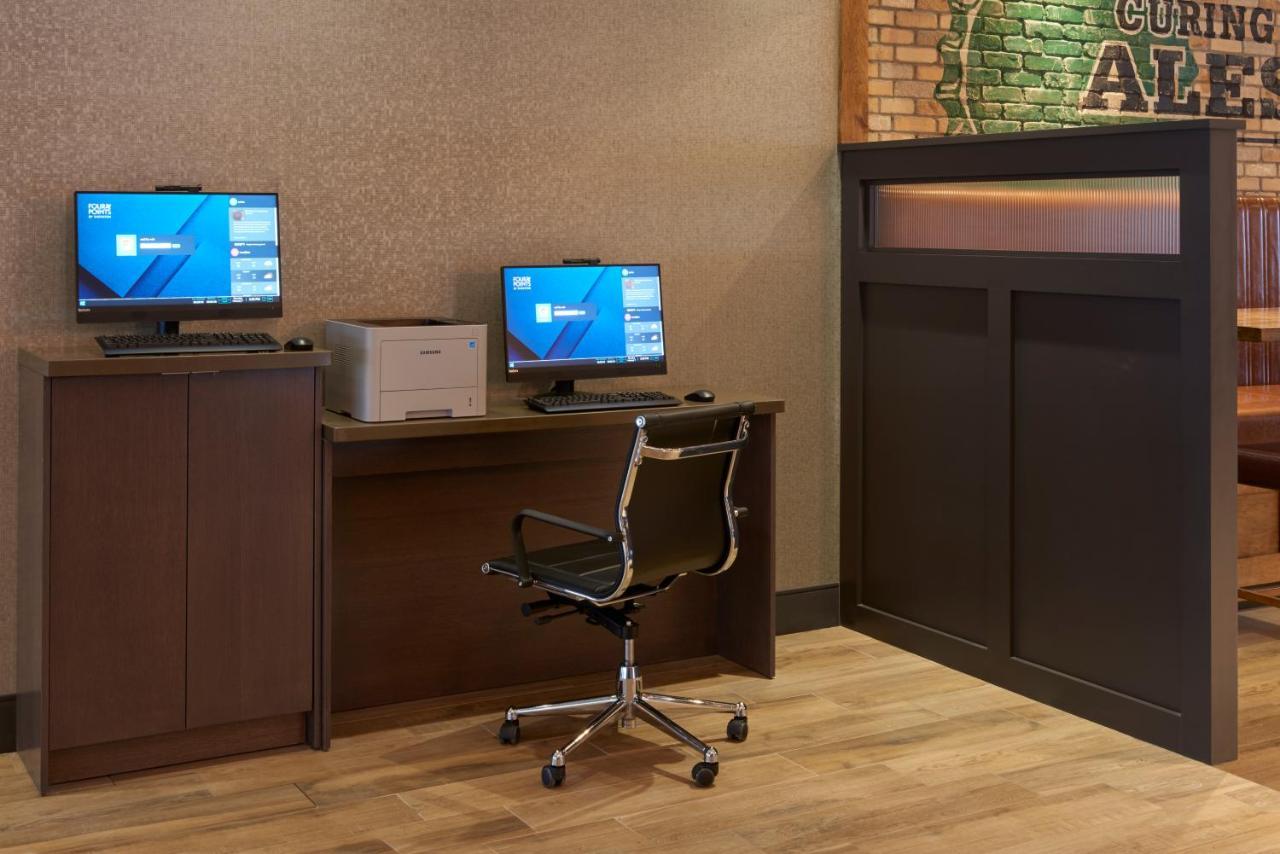 Four Points By Sheraton Toronto Airport East Extérieur photo