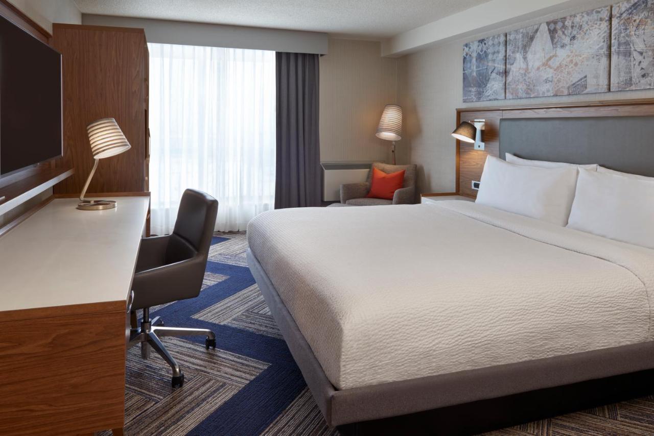 Four Points By Sheraton Toronto Airport East Extérieur photo